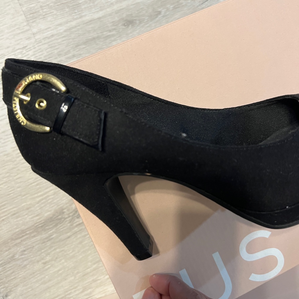 Womens size 7 heels
